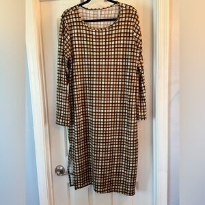 EUC Piphany Vanderbilt Gold and Black Checkered Dress